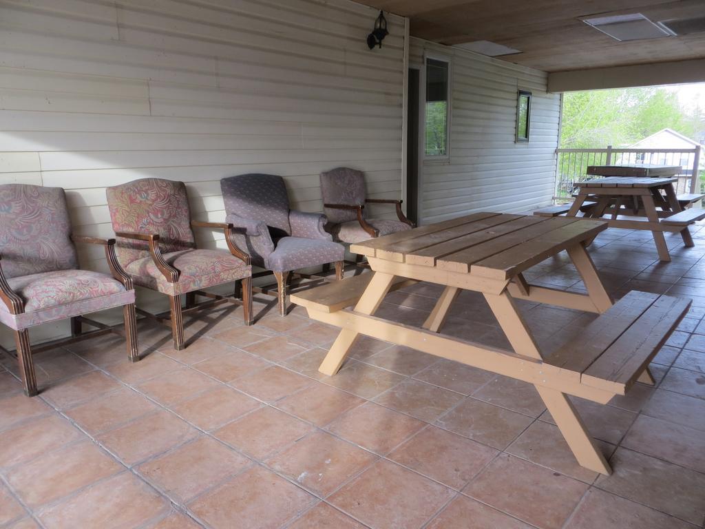 Villa Nova Motel Wasaga Beach Eksteriør billede