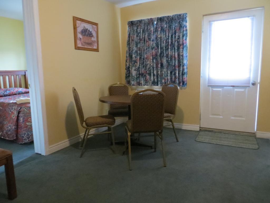 Villa Nova Motel Wasaga Beach Eksteriør billede