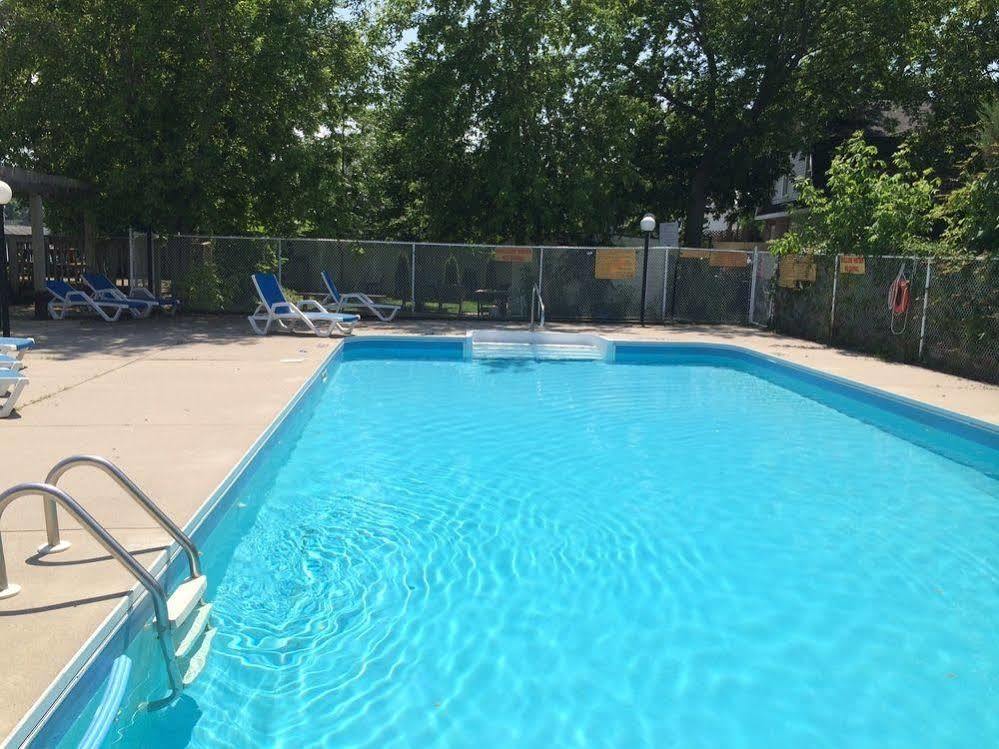 Villa Nova Motel Wasaga Beach Eksteriør billede