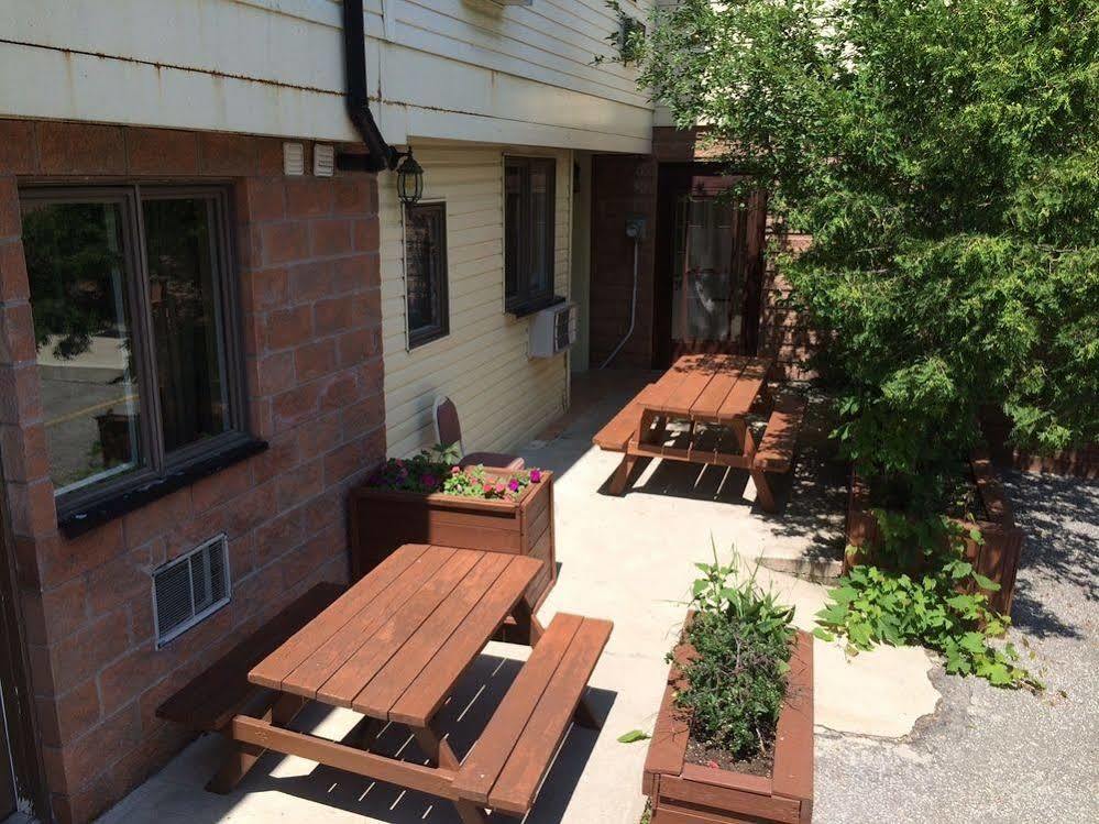 Villa Nova Motel Wasaga Beach Eksteriør billede